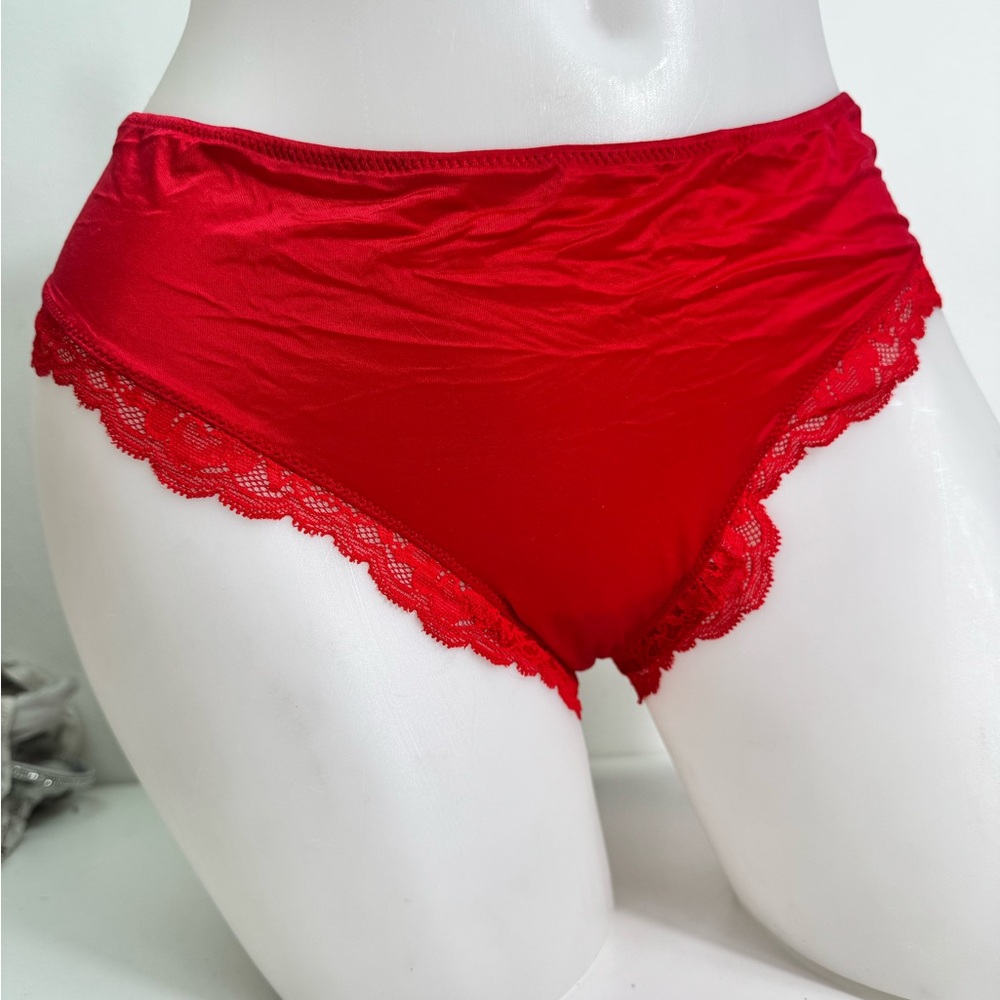 Victoria's Secret Red Lace Trim Panties thong Sz large NWT - Picture 3 of 3